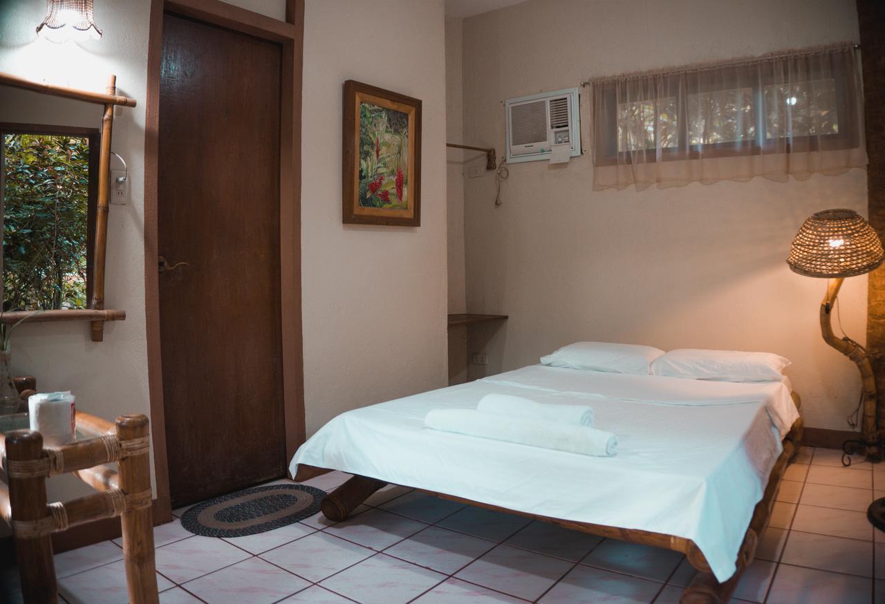 Forest Camp Resort Valencia  Bagian luar foto