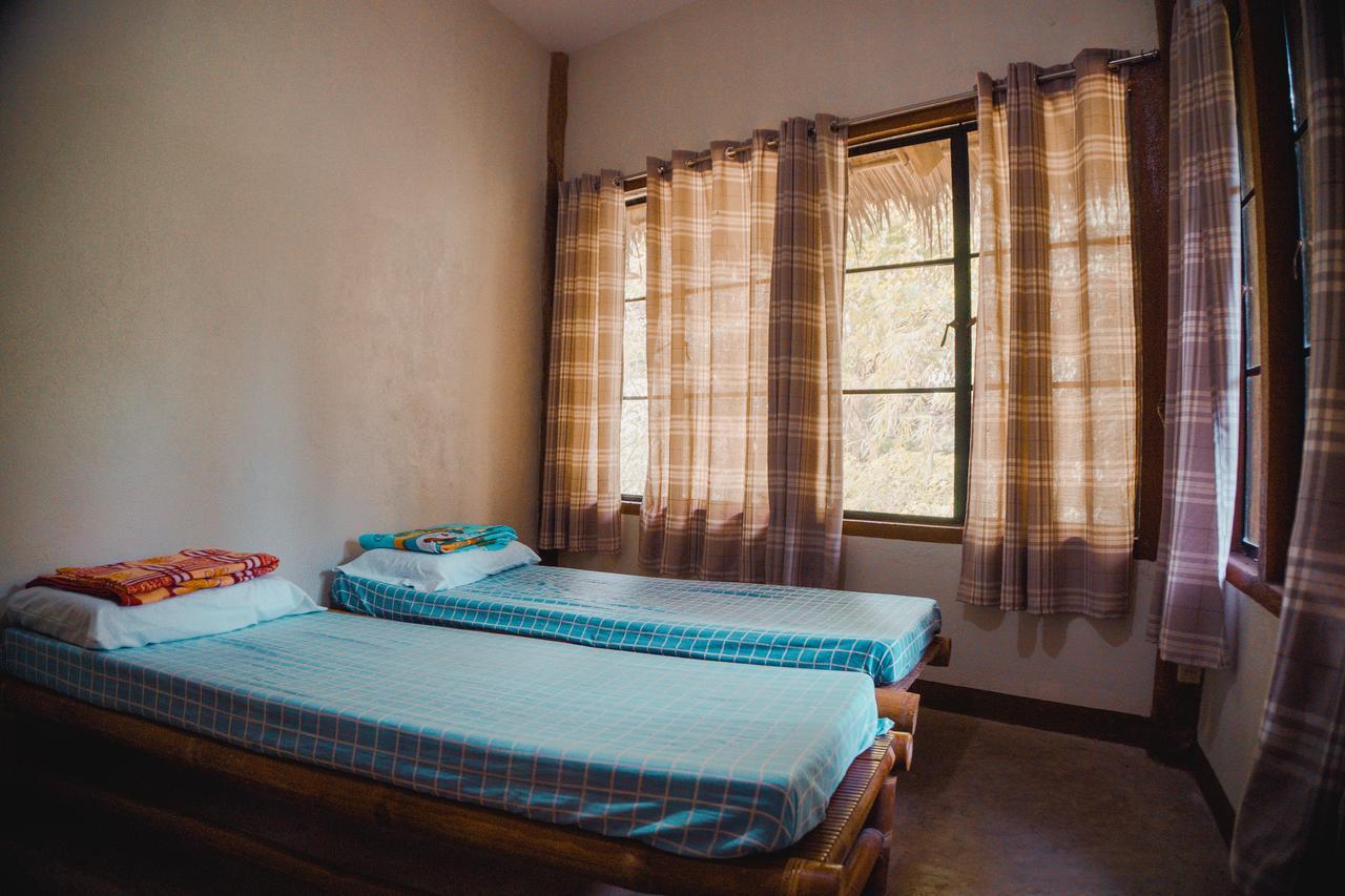 Forest Camp Resort Valencia  Bagian luar foto